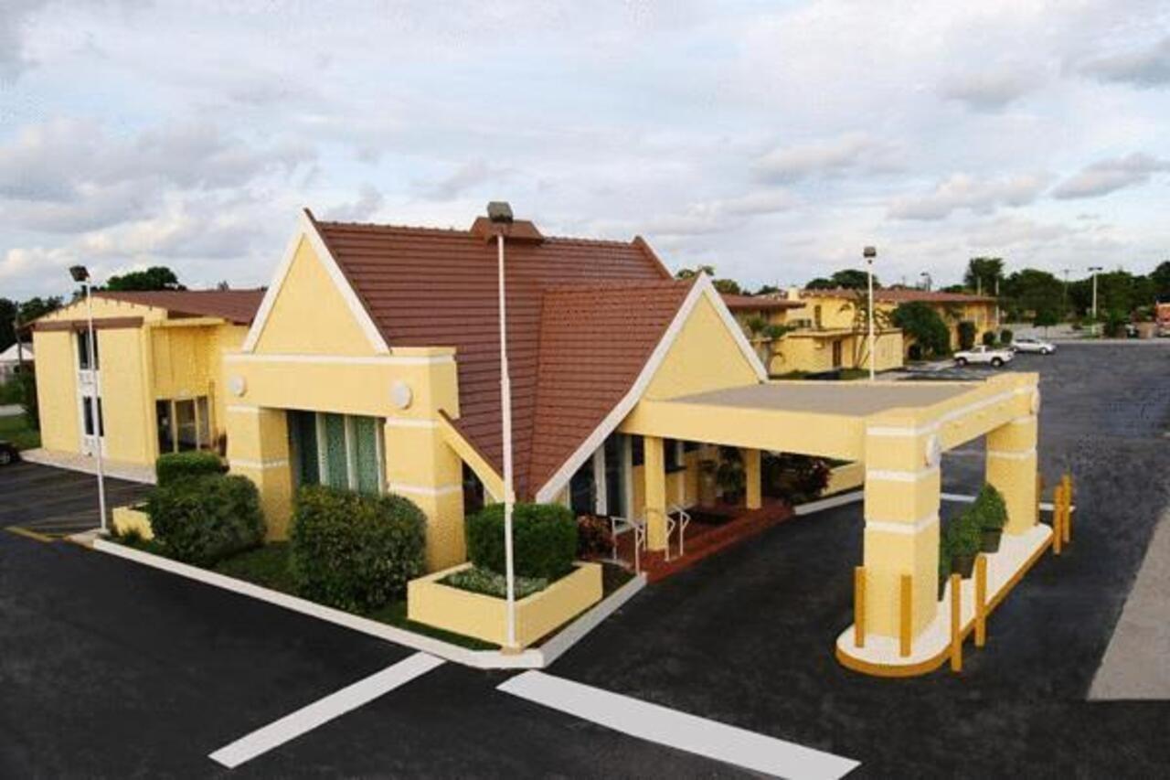 The Hollywood Gateway Inn Zewnętrze zdjęcie